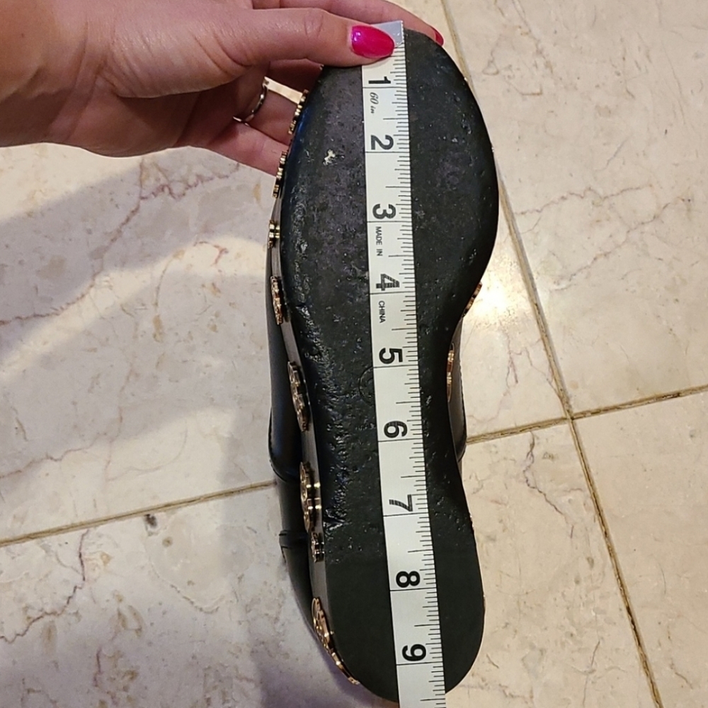 CHANEL Lace Up Oxford Camelia Wedges - Picture 15 of 16